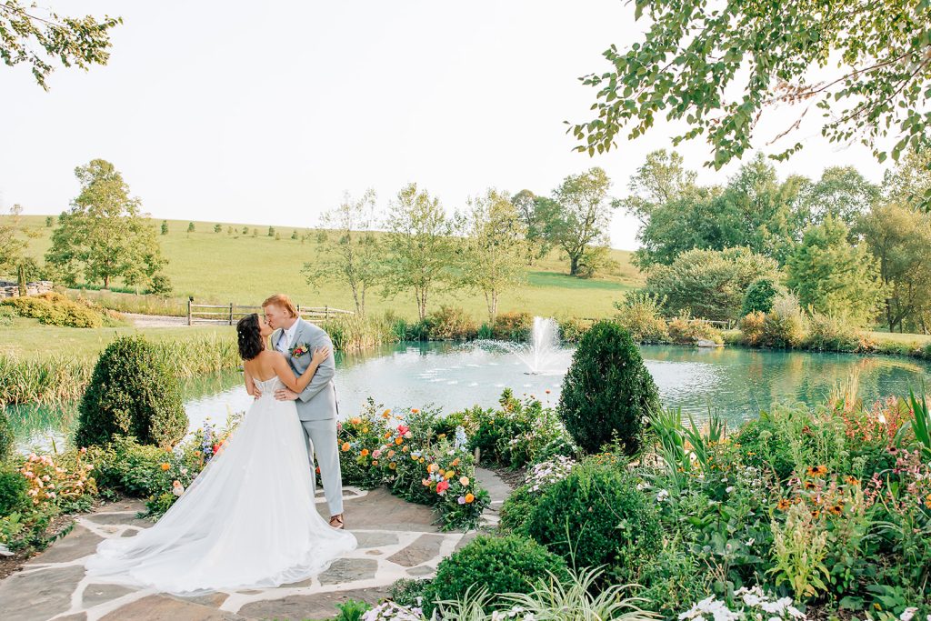 erin & bradley wedding day