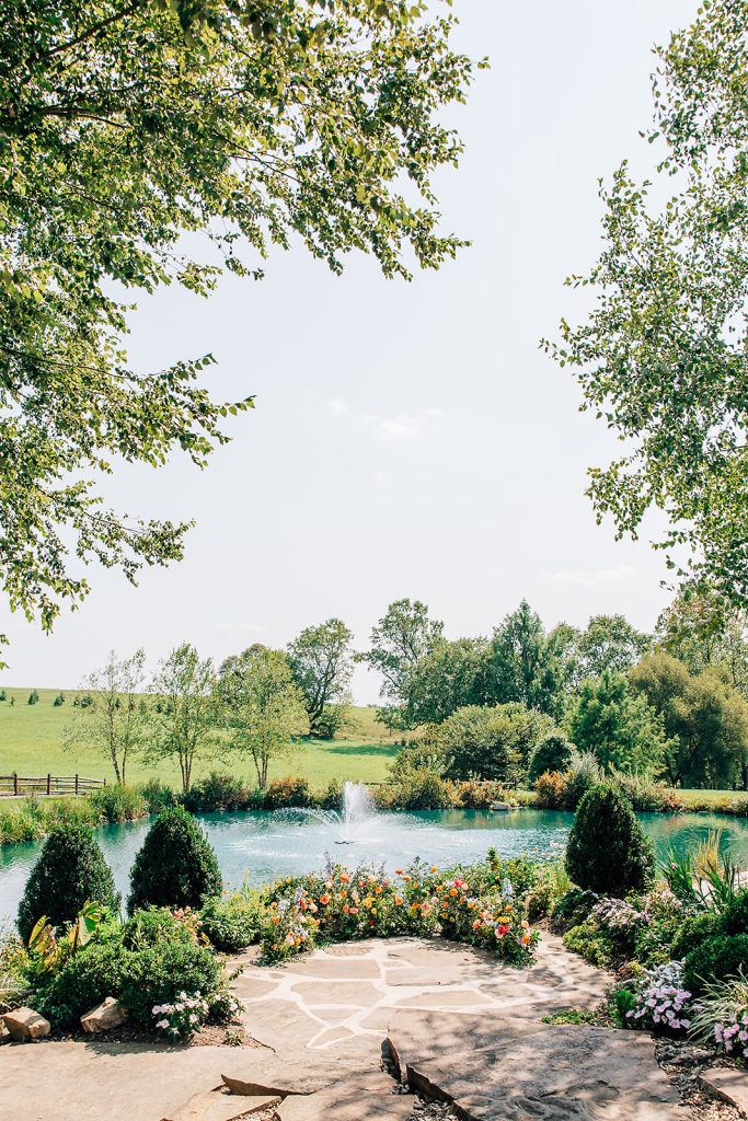 erin & bradley wedding day