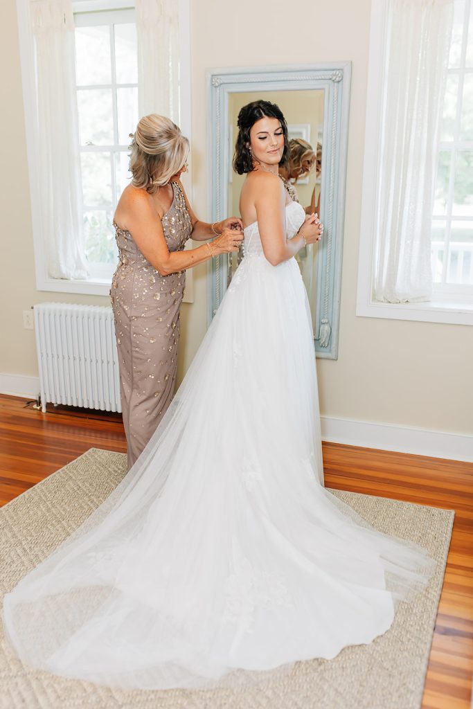 erin & bradley wedding day