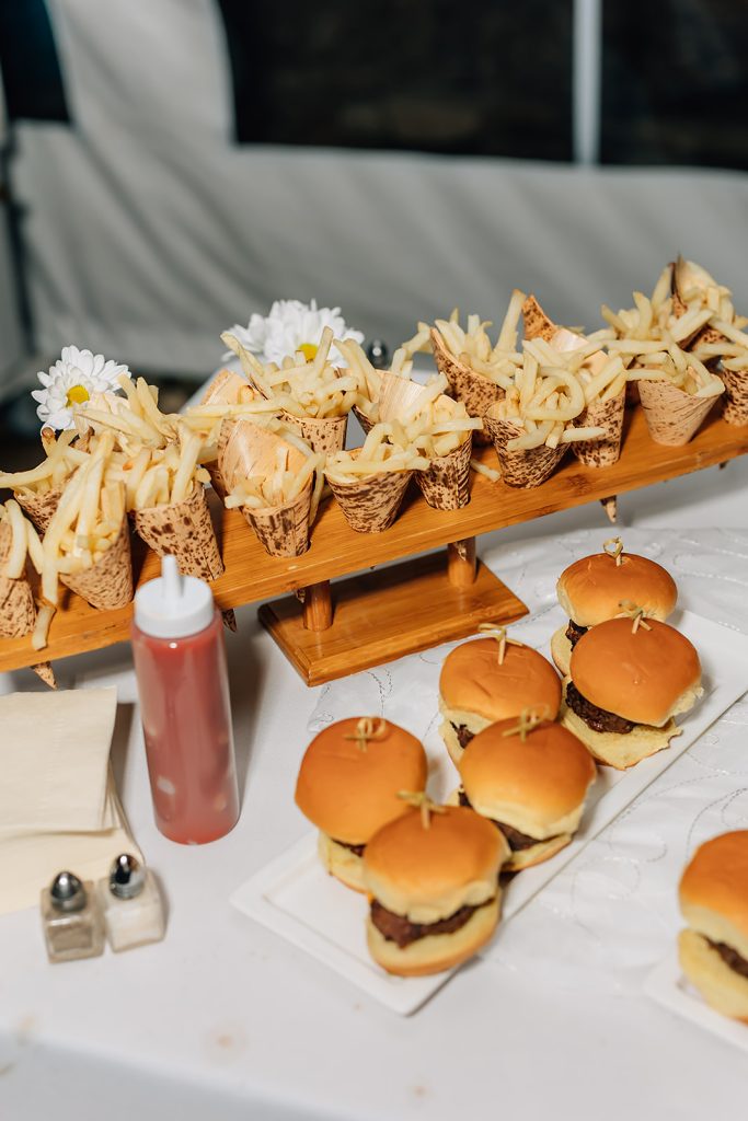 erin & bradley wedding day