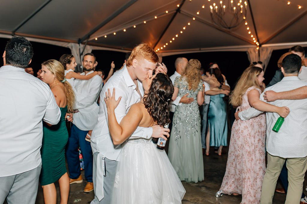 erin & bradley wedding day